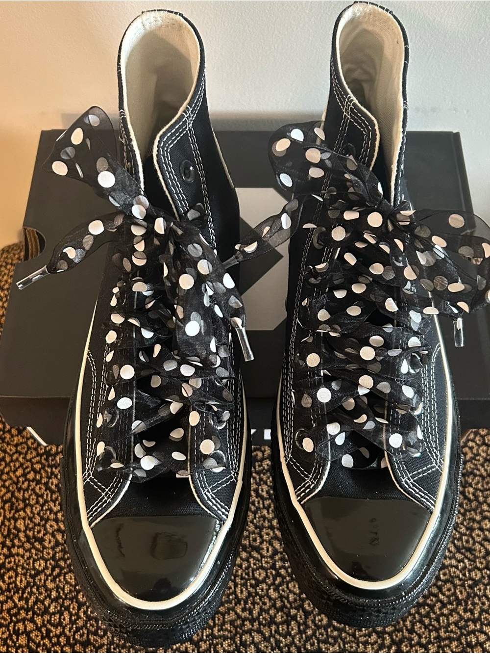 NEW Converse Chuck 70 Black High-Top with Bonus Polka Dot Ribbon Laces - Picture 3 of 6
